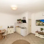 Maison Mari
